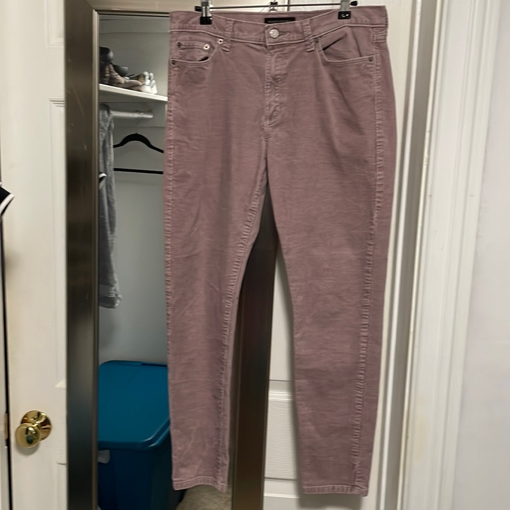 Like new, mauve, banana republic size 10 thin corduroy jeans. -  FINAL MARKDOWN